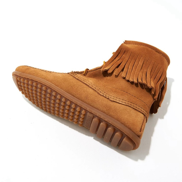 Minnetonka Women's Tramper Bootie NWOT - Picture 3 of 8